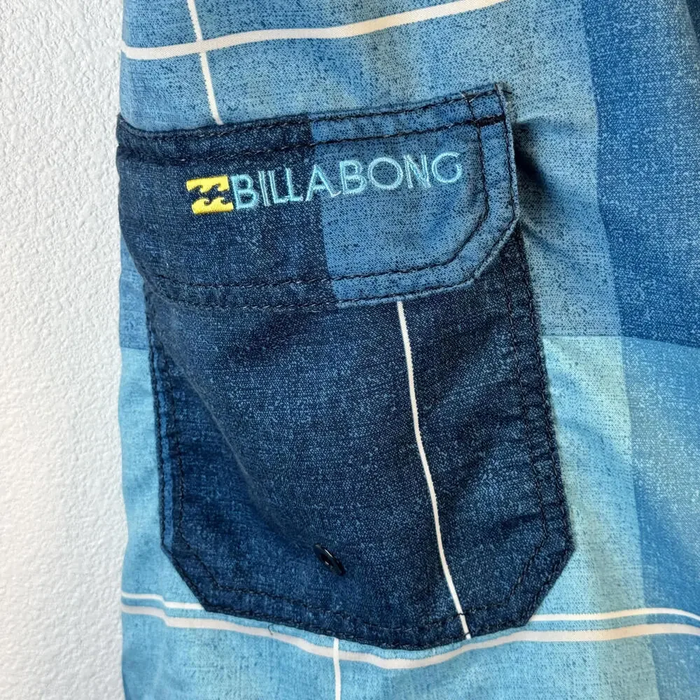 Billabong Men's Blue‎ Plaid Board Shorts Size 36